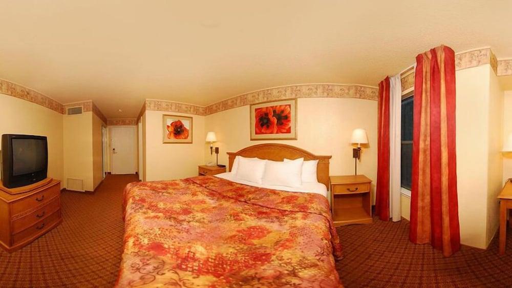 אלבוקרקי Pan American Inn And Suites מראה חיצוני תמונה