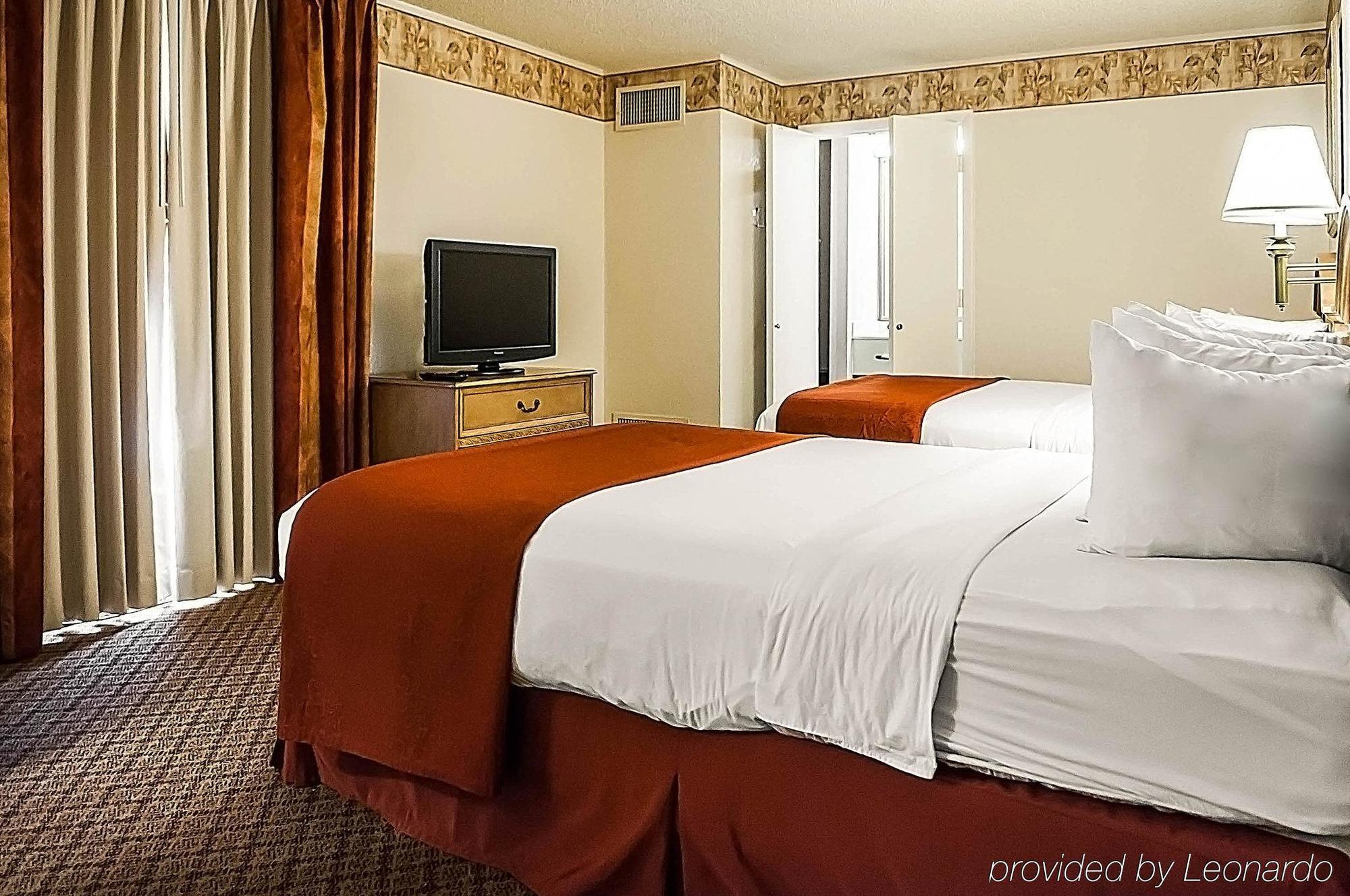 אלבוקרקי Pan American Inn And Suites מראה חיצוני תמונה