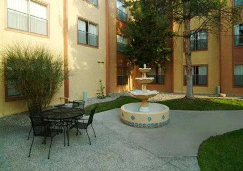 אלבוקרקי Pan American Inn And Suites מראה חיצוני תמונה
