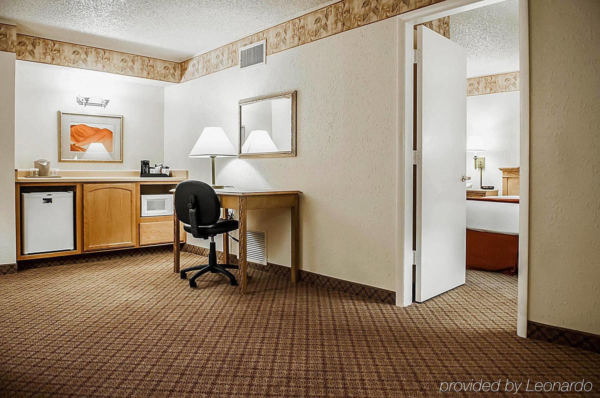 אלבוקרקי Pan American Inn And Suites מראה חיצוני תמונה