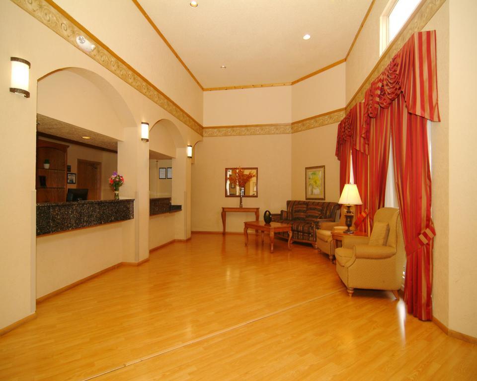 אלבוקרקי Pan American Inn And Suites מראה חיצוני תמונה